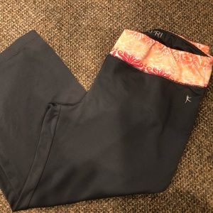 💎Danskin Capri Workout Pants 💎​